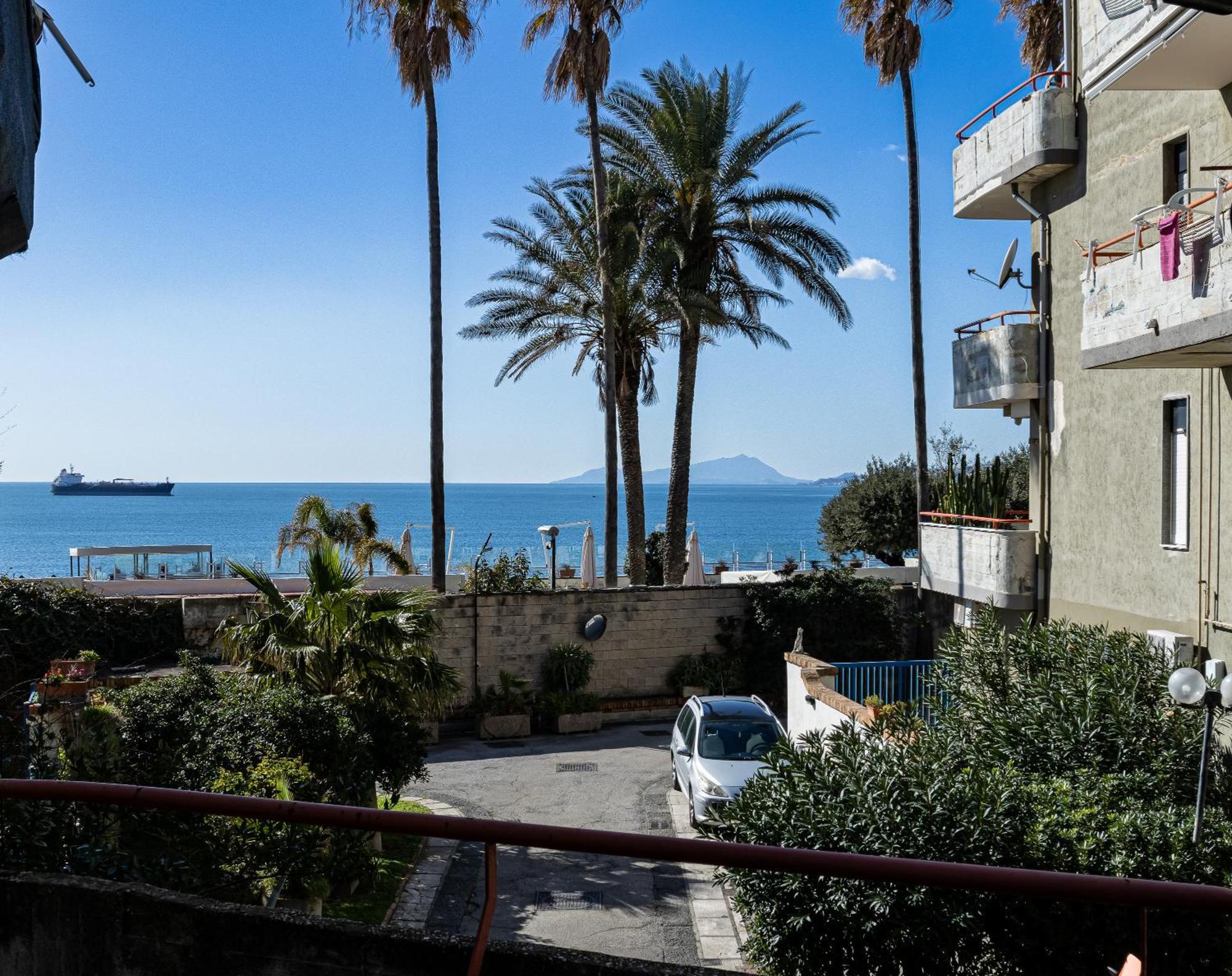 Royal Room Portici Exterior photo